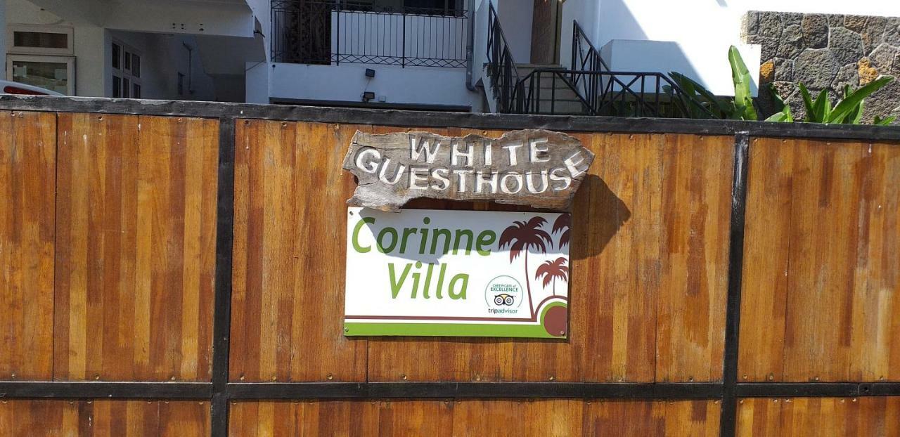 Corinne Villa à 300m from the beach Grand Baie Exterior foto